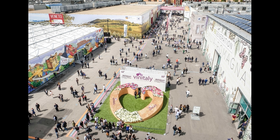 VINITALY 2023, PRESENTI 4400 ESPOSITORI E 1000 TOP BUYER SELEZIONATI, DAL 2 AL 5 APRILE A VERONA